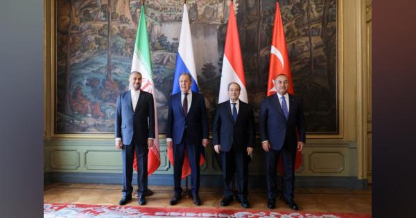 トルコとシリア関係再構築に外相会談、ロシアが仲介