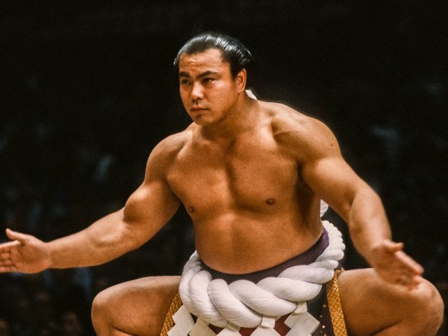 カッコイイなんて名前の力士ですかね？」“伝説の横綱”千代の富士関係者