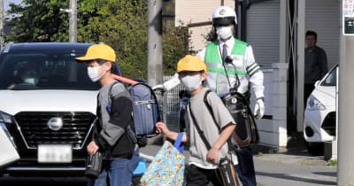 【速報】学校でのマスク着用「教職員が率先して外し指導を」　千葉県教委、県立校や市町村教委に通知　 「選択できない」保護者相談多く