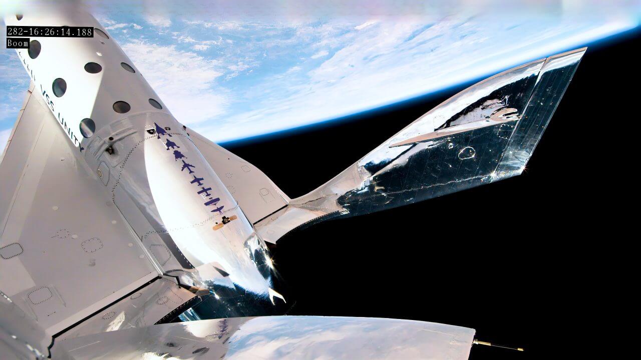 ヴァージン・ギャラクティックが試験飛行実施　宇宙旅行は2023年6月以降開始予定
