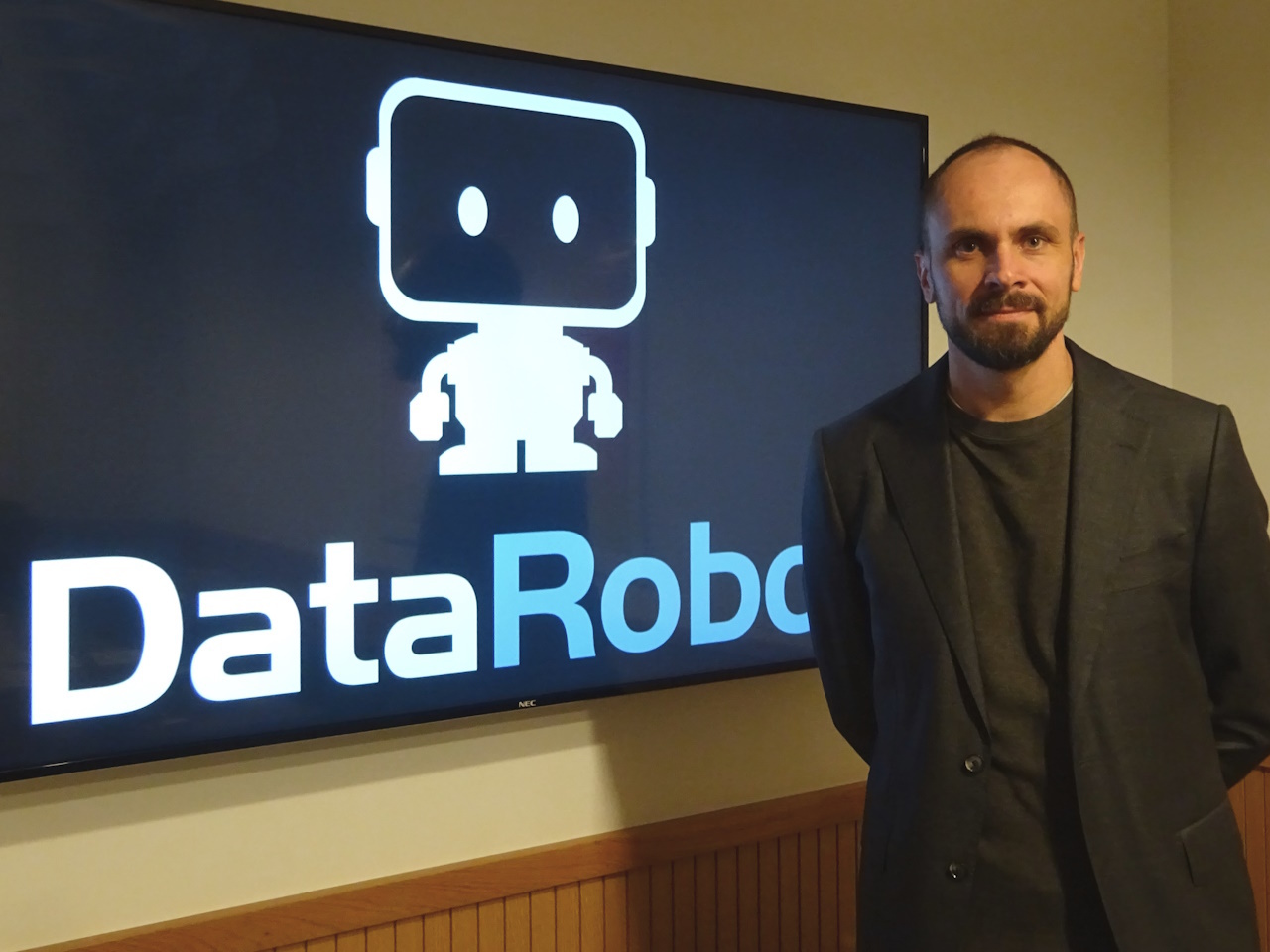 生成AIはデータサイエンス業務を近代化する--DataRobotのシュミットCTO