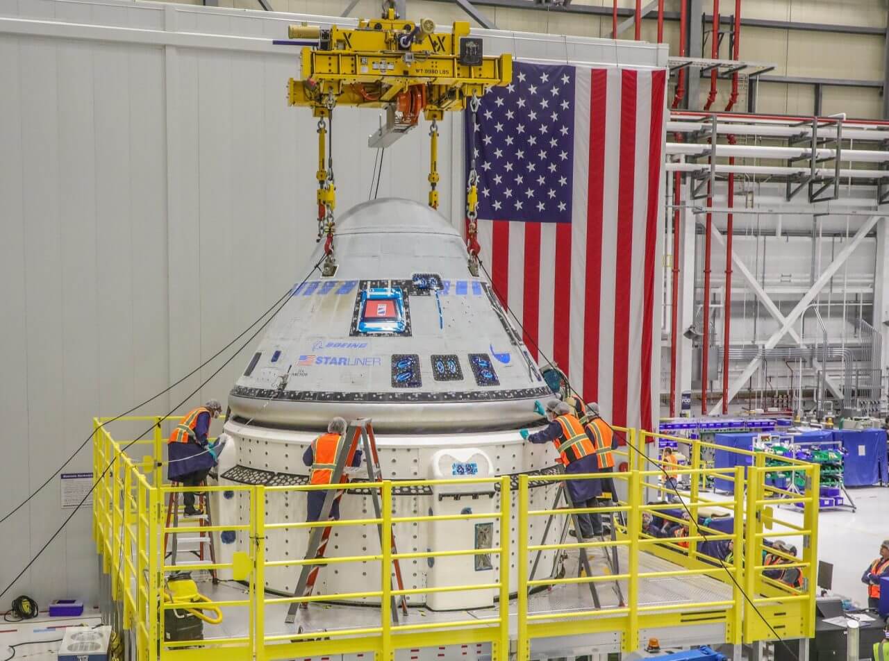 ボーイングの新型宇宙船「スターライナー」有人飛行試験延期　新たな問題が発覚
