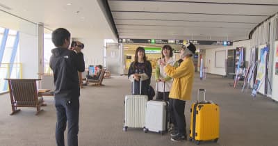 YouTuberが新型コロナ禍で影響を受けた大学生に旅行をプレゼント　香川