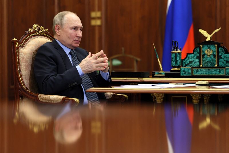ダム破壊は「野蛮な」戦争犯罪、プーチン氏がウクライナを非難