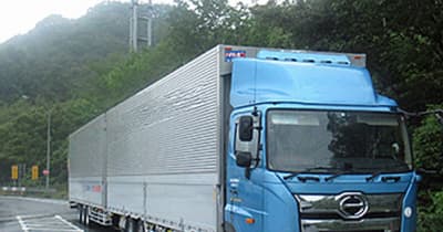 本州四国連絡高速道路／ダブル連結トラックが本州・四国間走行