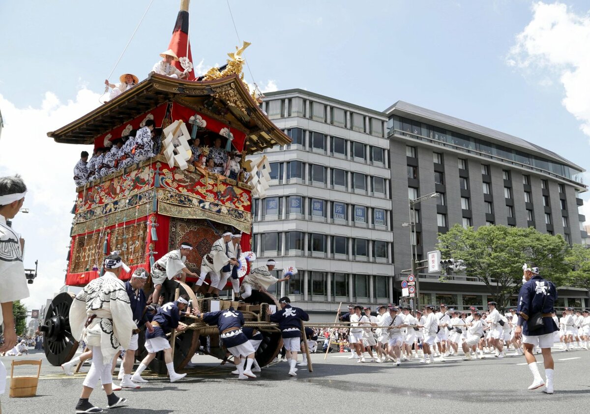 京都・祇園祭で40万円の観覧席販売　訪日客ら富裕層向け　7月17日前祭、山鉾巡行
