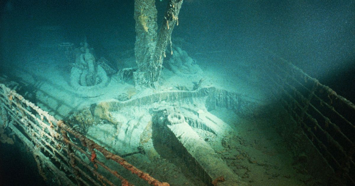 消息を絶ったタイタニック号ツアーの潜水艇、著名な探検家も乗っていた