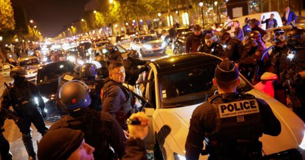 フランス暴動のいまと、これまでに起きたこと。警官による17歳少年射殺に広がる国民の怒り