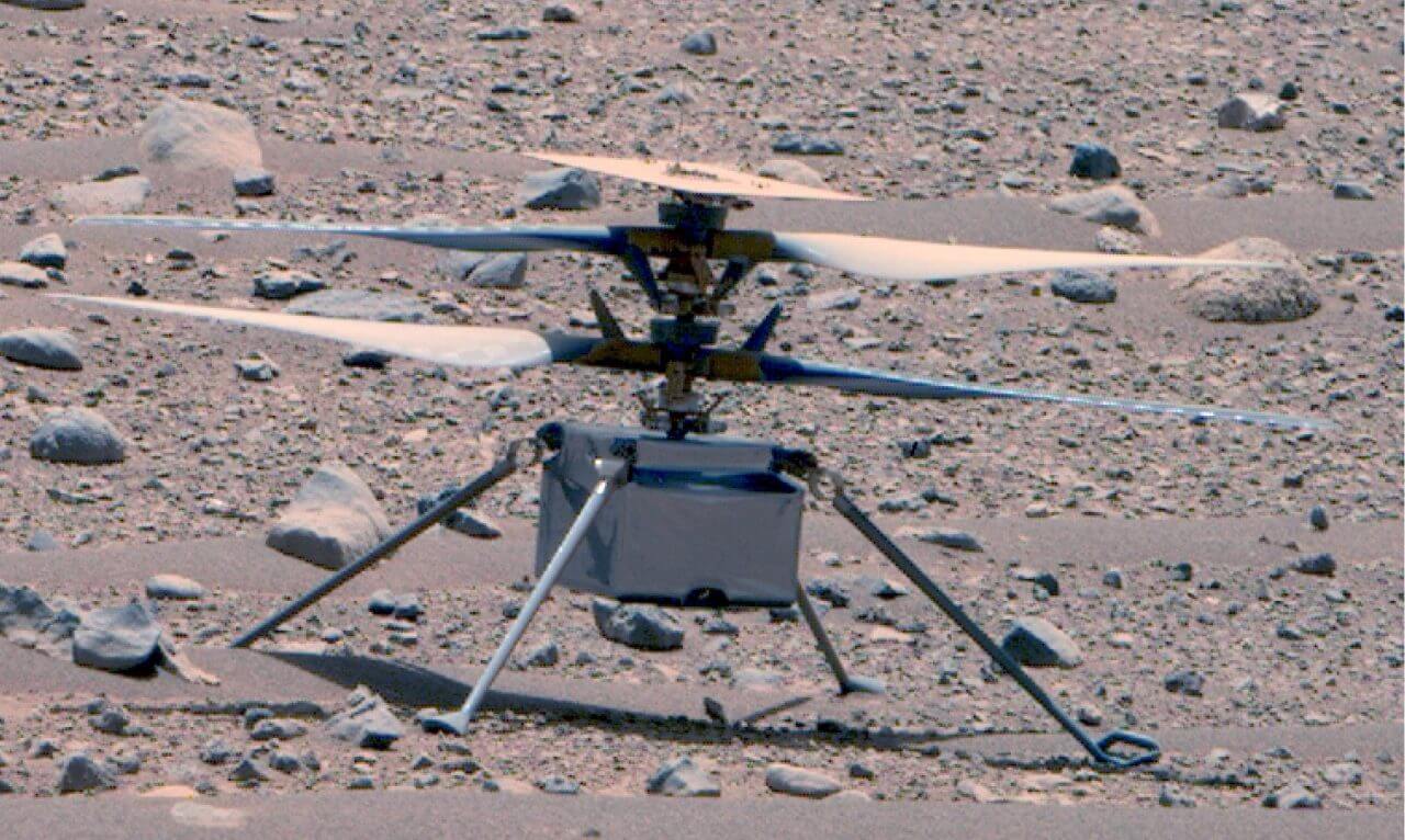 NASA火星ヘリコプターとの通信が回復　数週間以内に飛行再開の可能性