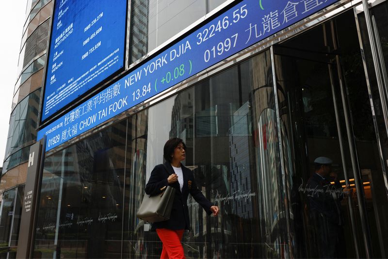香港市場で中国銀行株が急落、ゴールドマンが投資判断引き下げ
