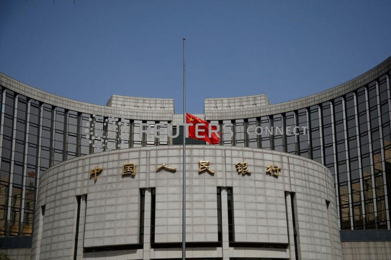 中国人民銀、海外からの資金調達規則を緩和　元安抑制へ