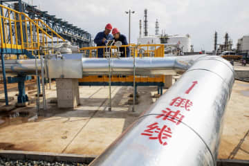 中国のロシア原油輸入が過去最多　制裁効果の薄れ懸念