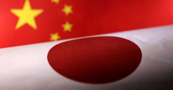 中国、２カ国のビザ免除再開へ　日本は停止続く