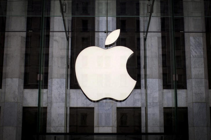 英アプリ開発者が米アップルを集団提訴、アプリストア手数料巡り