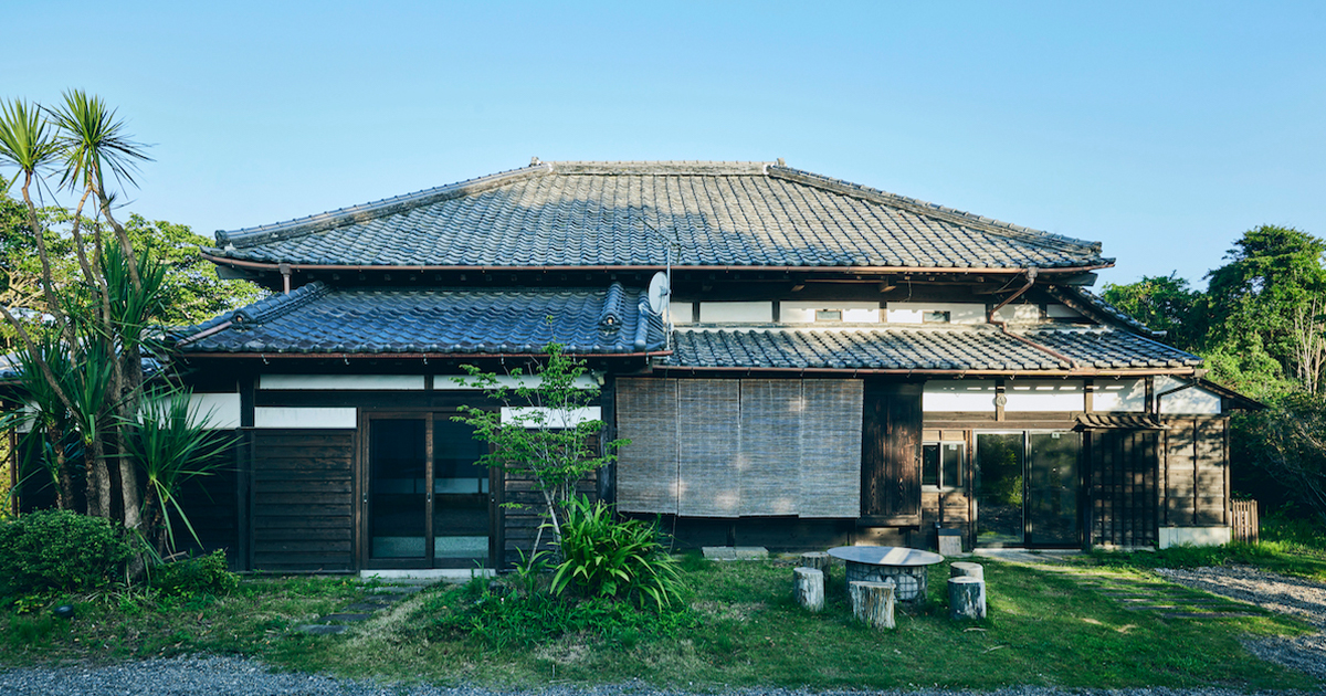 「無印良品」が中長期滞在型施設“MUJI BASE KAMOGAWA”をオープン 古民家をリノベーション