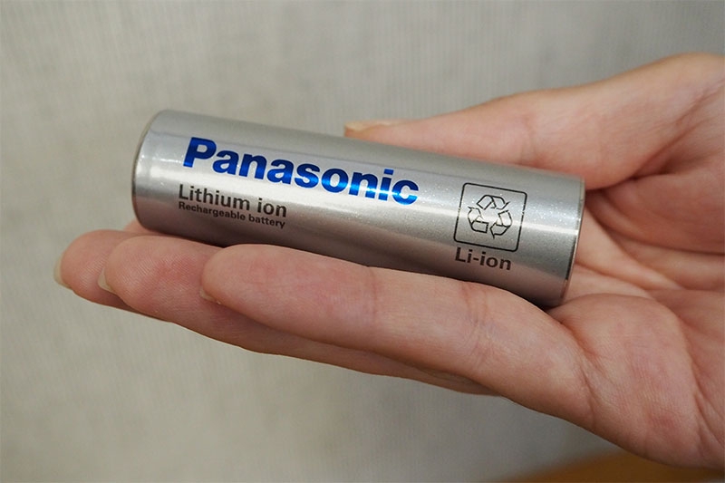 パナソニックエナジーがエネルギー密度５％高めた電池量産へ