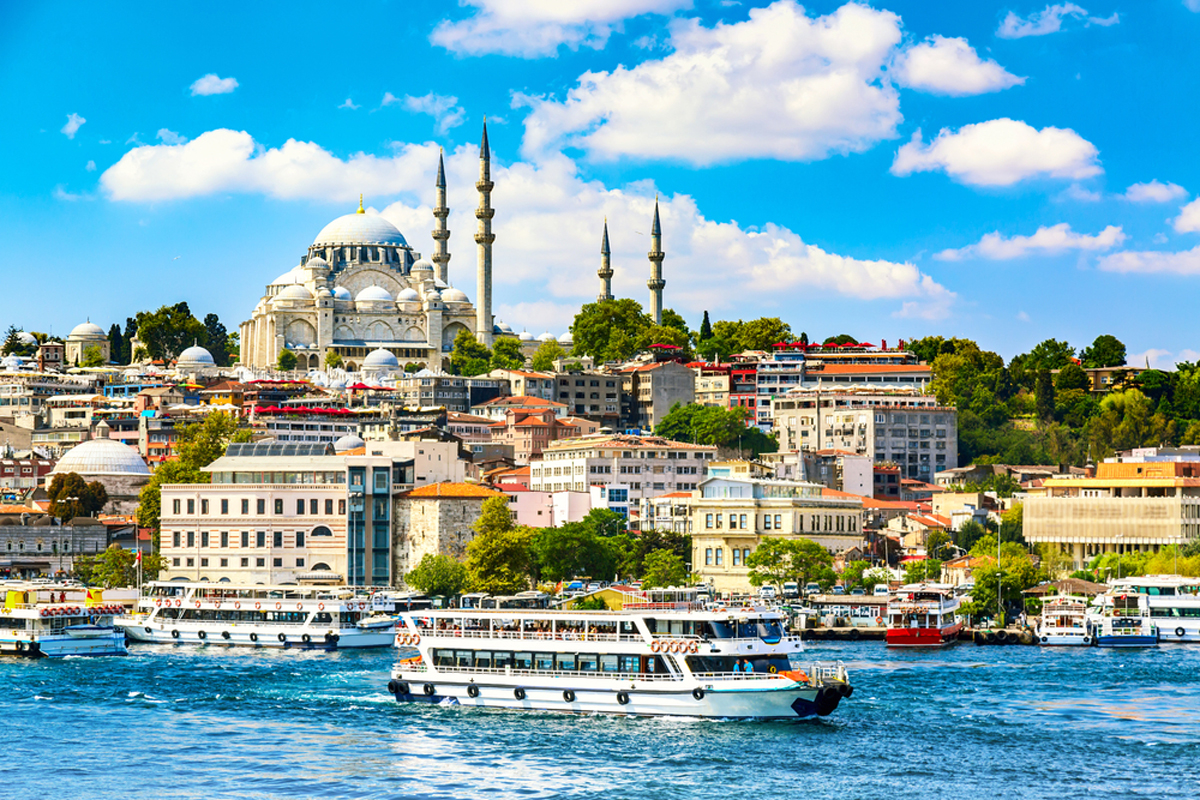 高齢でも楽しめる旅先、上位は欧州に集中　イスタンブールが1位