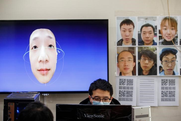 中国、顔認証技術の利用に関する規則案発表