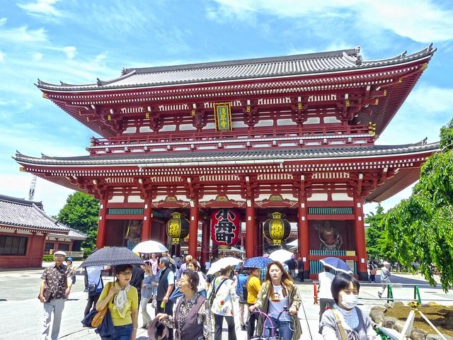 中国訪日客、団体旅行解禁のインパクト　日中関係改善プラス日本経済下支えの相乗効果