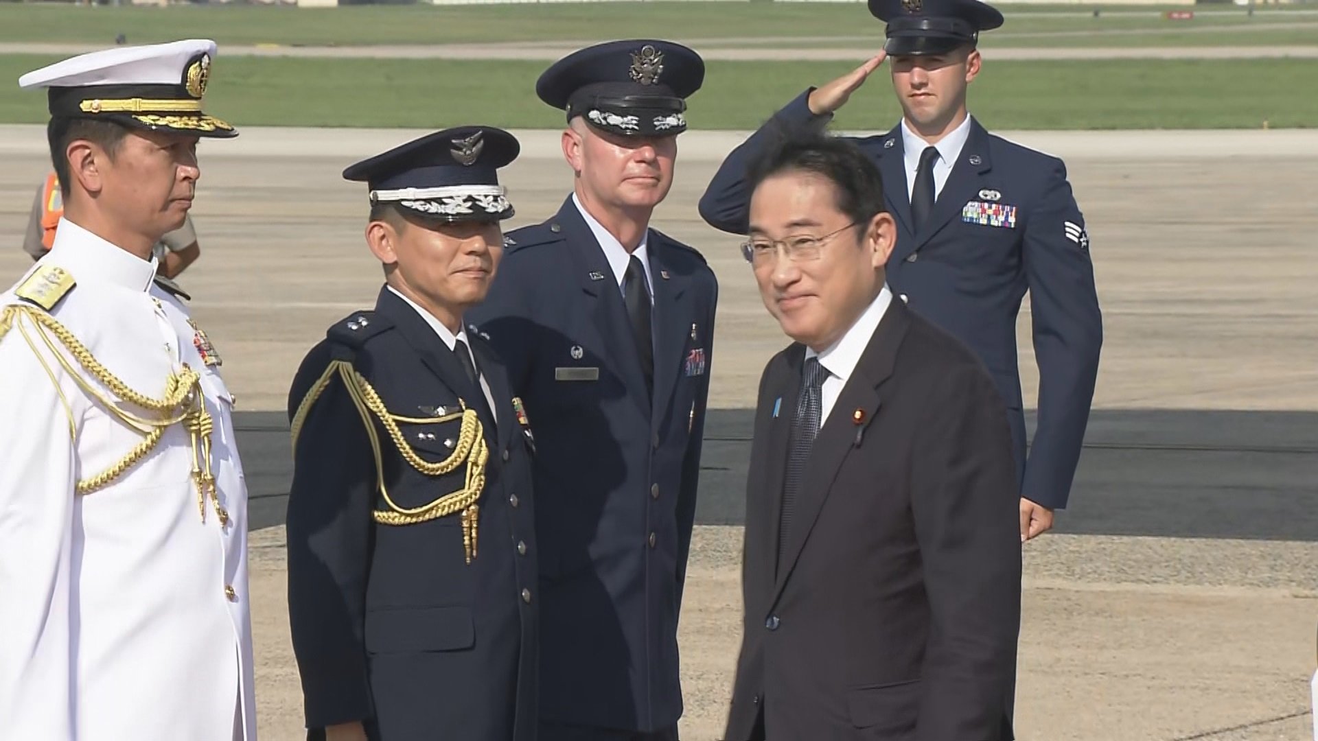 岸田総理が米・ワシントンに到着　19日に日米韓首脳会談出席へ