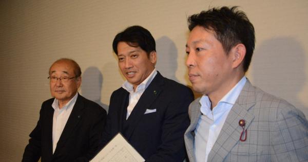 大阪市議会定数削減　維新主導のスピード可決は「約束」か「拙速」か