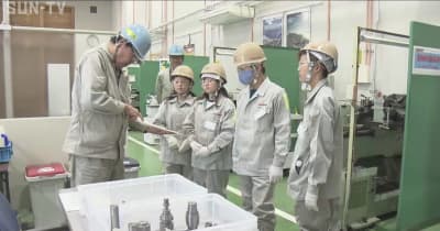 子どもたちが川崎重工の仕事体験 最先端の造船技術を学ぶ