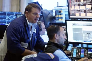 NY株反発、247ドル高　利上げへの過度な警戒後退