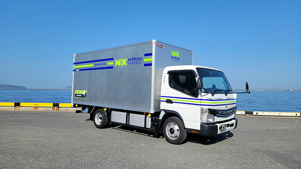 EVトラック普及へ「経路充電」NEC、ENEOS、日本通運が実証実験を開始