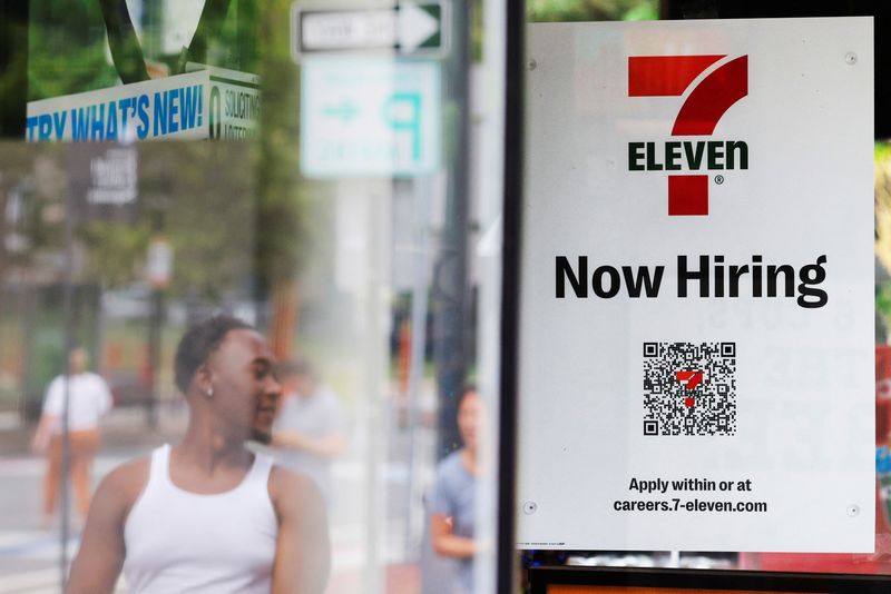 米新規失業保険申請、21.6万件に減少　2月以来の低水準