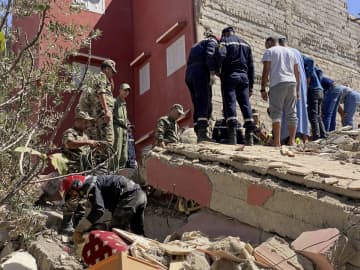 モロッコ地震、死者1000人超　山間部で被害、捜索難航も