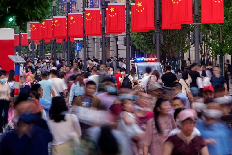 中国、住宅購入規制を撤廃　大連など主要3都市