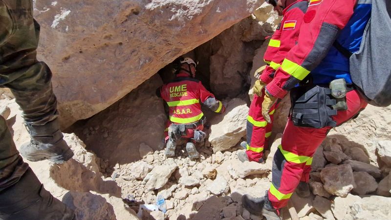 モロッコ地震の死者数、2800人超に　英などから救助隊到着