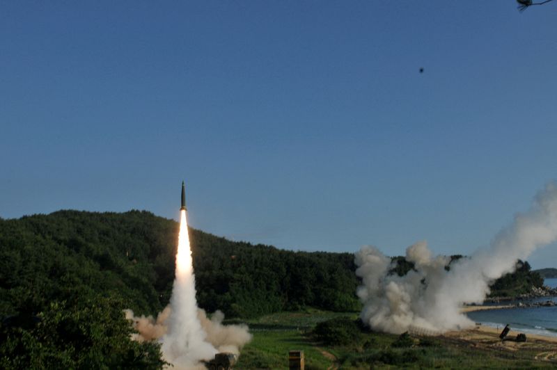 EXCLUSIVE-米、ウクライナにクラスター弾搭載長距離ミサイル供与で最終調整＝高官