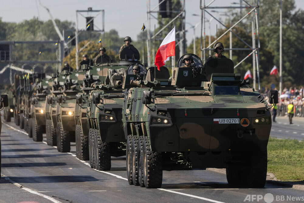 ポーランド大統領、首相の「武器供与停止」発言打ち消し