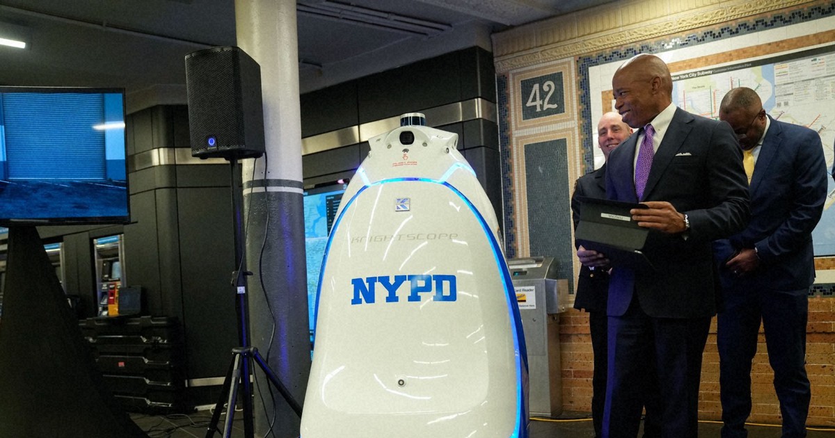 ニューヨーク市警がロボコップ導入　休憩なし時給9ドルで地下鉄警備