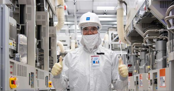 Intel、EUV採用「Intel 4」プロセスの量産開始