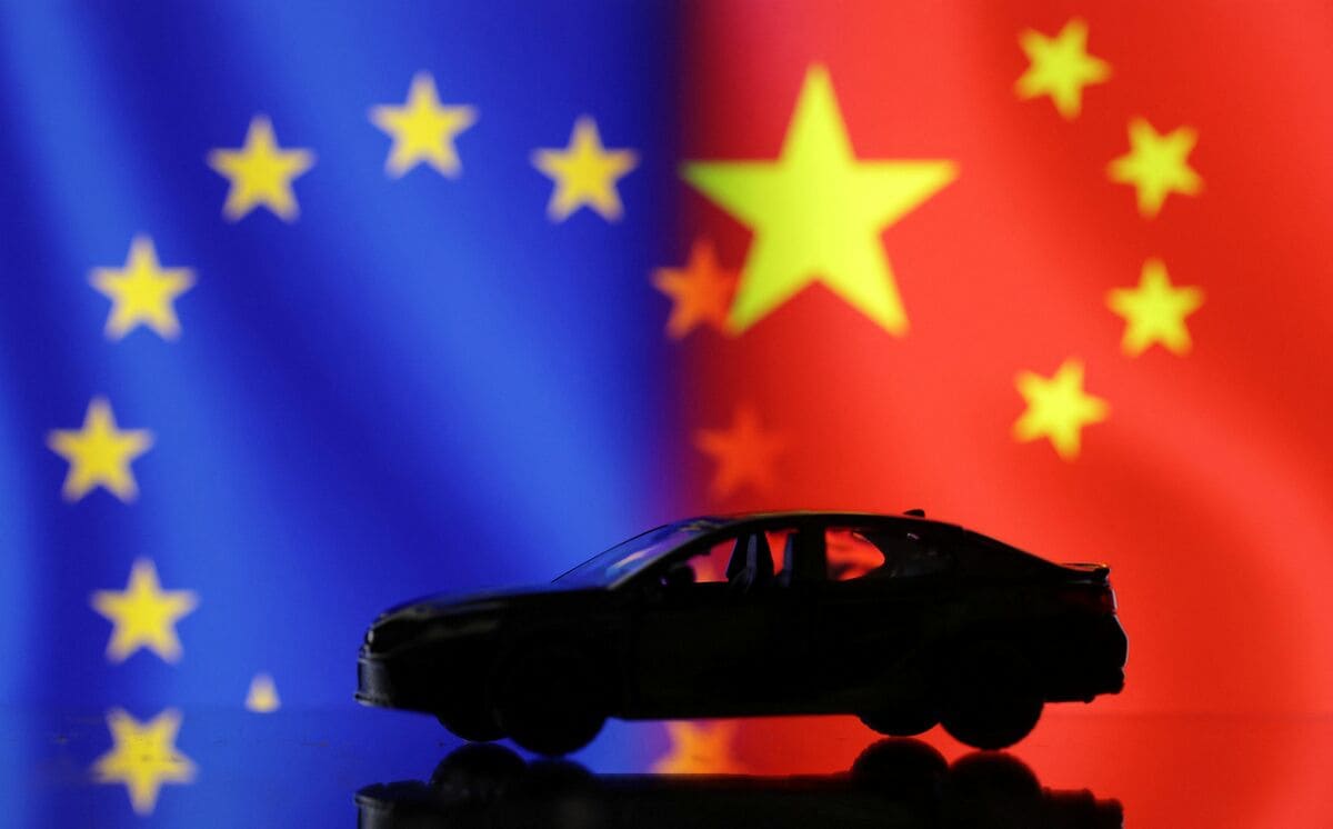 中国製EV排除のために国産EVの優遇策を打ち出すフランス、EUのEV市場は分断か　域内EV産業保護というEUの姿勢が各国の産業保護政策を促している皮肉