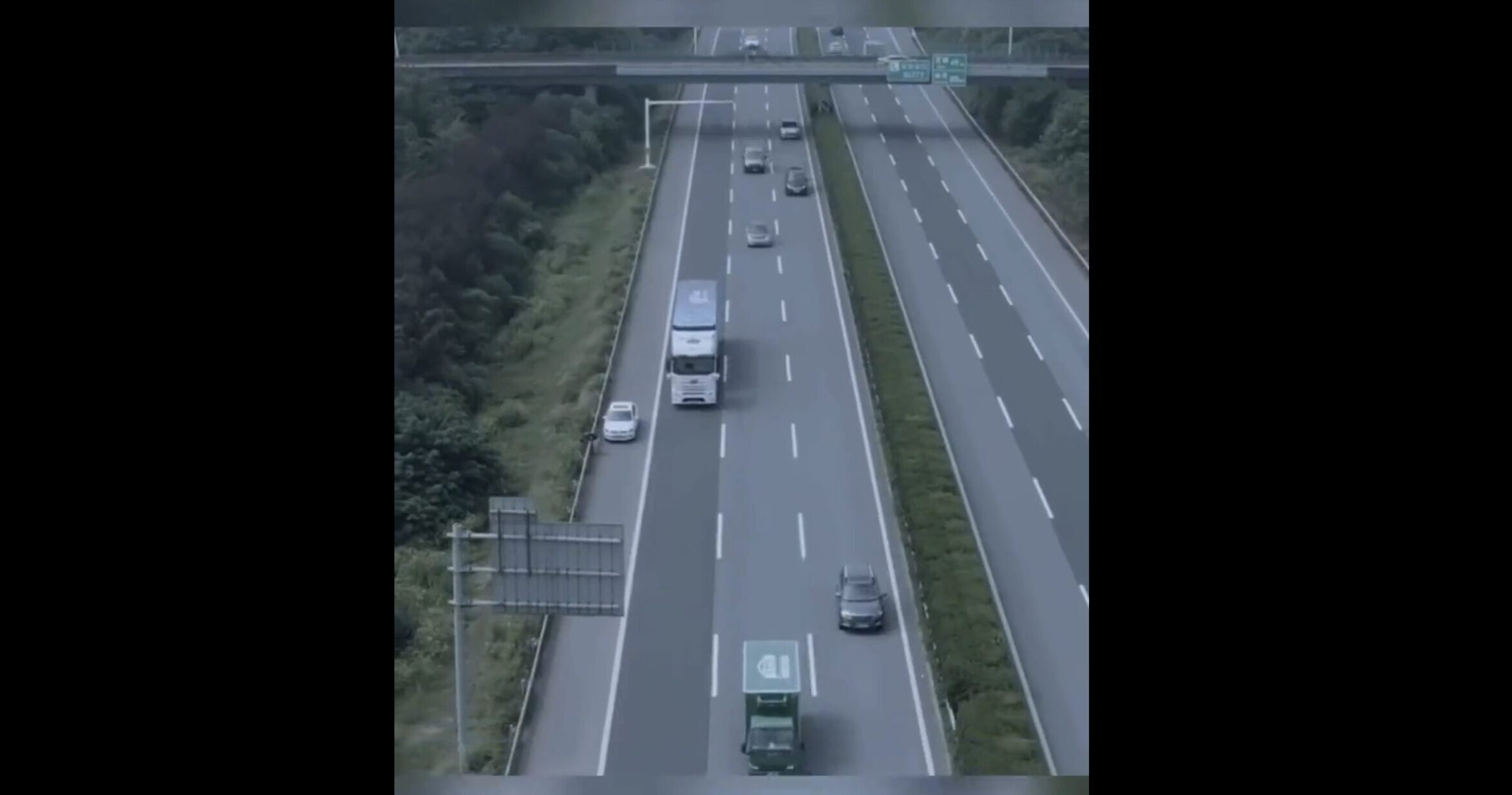 中国で開通した「自動運転できる高速道」はカメラだらけ！？全長56キロと発表
