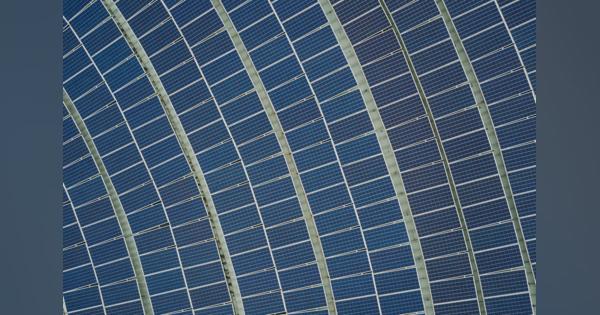 太陽光パネル80万トンが寿命へ。廃棄パネルはどうする？