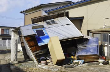 秋田市で住宅被害、竜巻か　由利本荘も、けが人なし