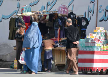アフガン女性18人が自殺　タリバン抑圧で精神状態が悪化