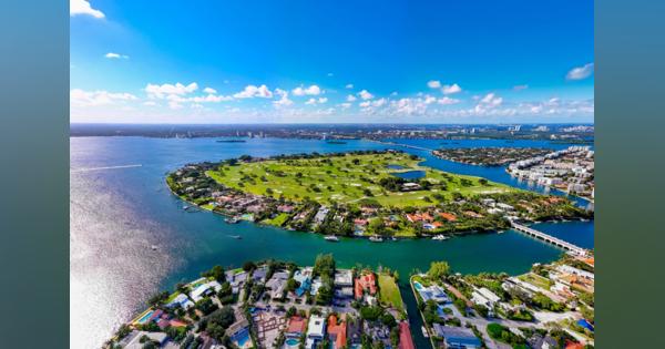 ジェフ・ベゾスがフロリダの「超富裕層が暮らす島」に移住