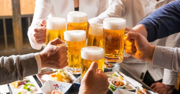飲酒量「できる限り少なく」　ガイドライン案を提示―厚労省
