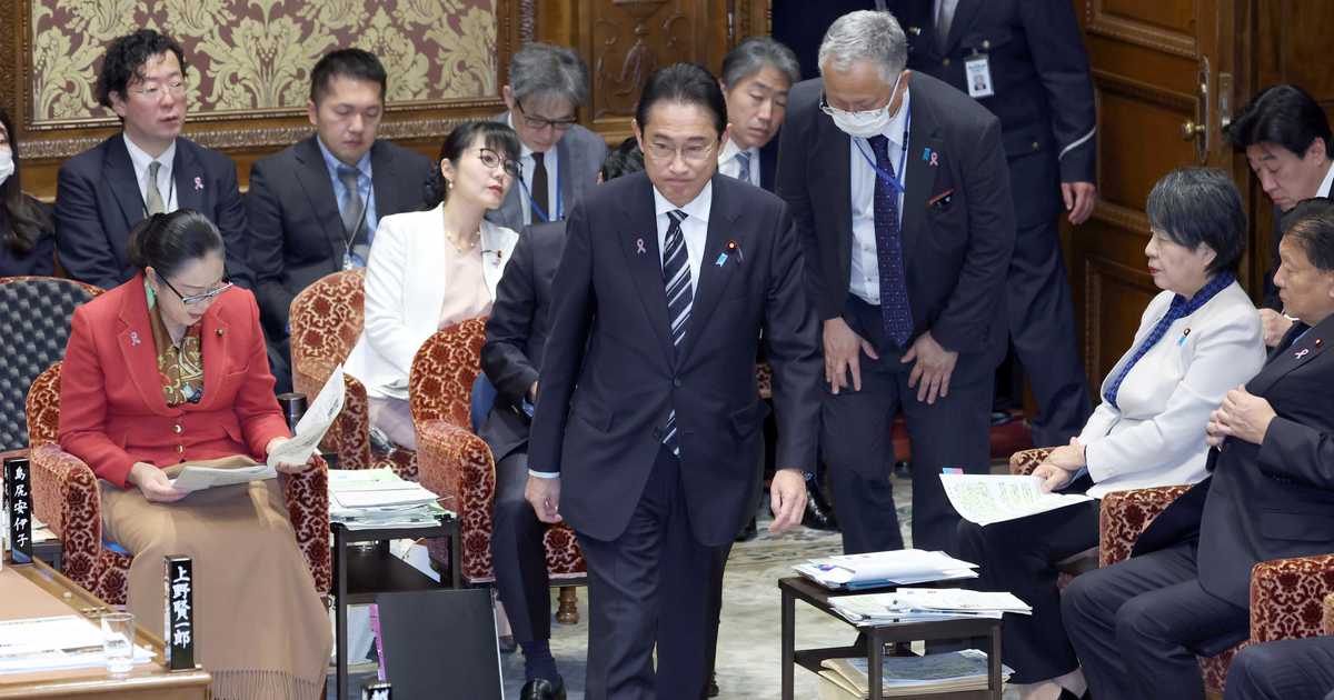 岸田首相、改憲目指す「総裁任期中」は来年９月までと明言