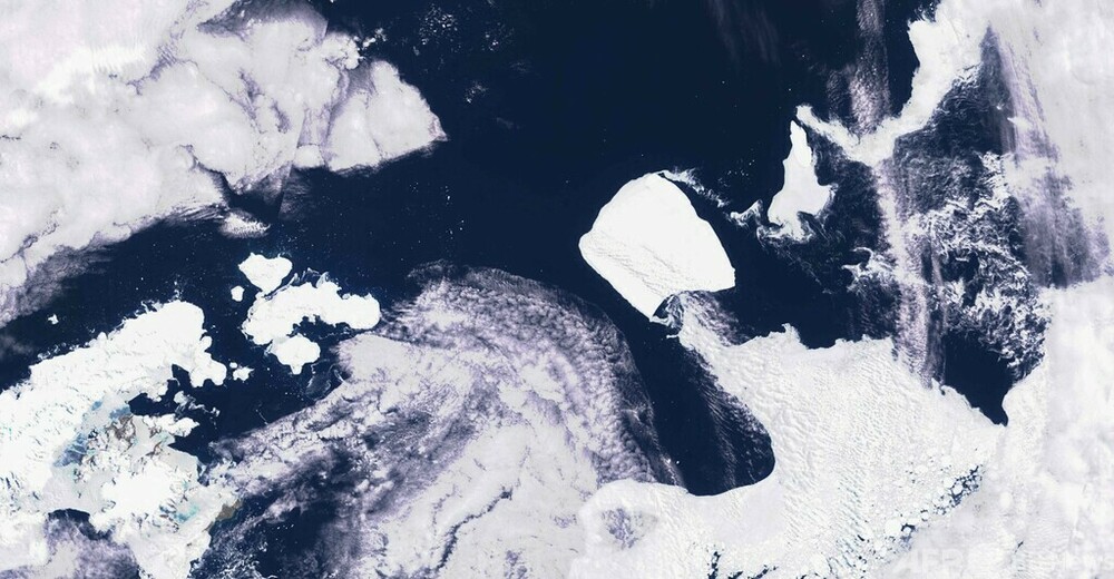 世界最大氷山「A23a」の移動確認 分離から三十数年