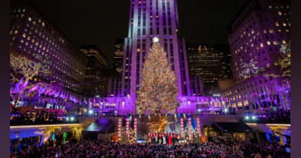NY、巨大ツリーが点灯　クリスマスシーズン到来