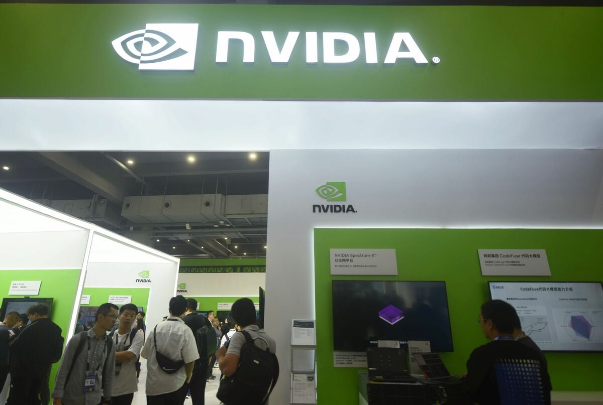 NVIDIA、中国向け新AI半導体に遅れ　業績に影響か　対中規制回避の切り札