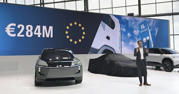トヨタ、排出ゼロ車比率20％　欧州で26年、EV拡充