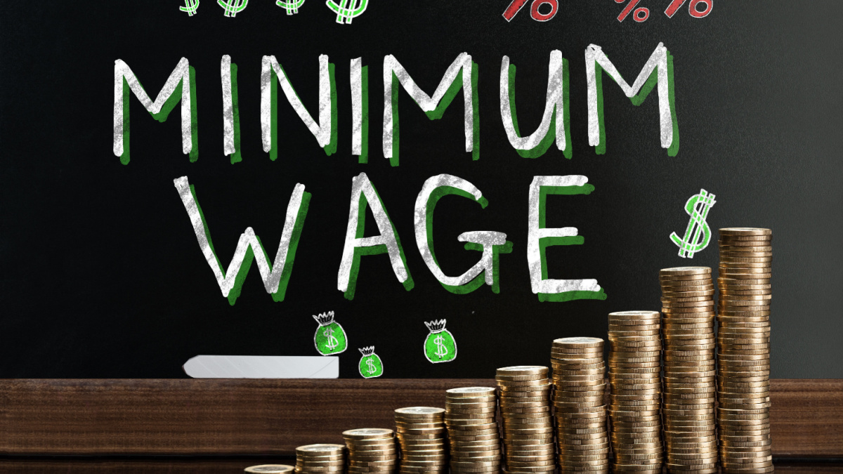 最低賃金の引き上げ対象者がいない企業が半数以上　一方宿泊・飲食業の約6割に賃上げ対象者がいる　最低賃金引き上げに関する調査