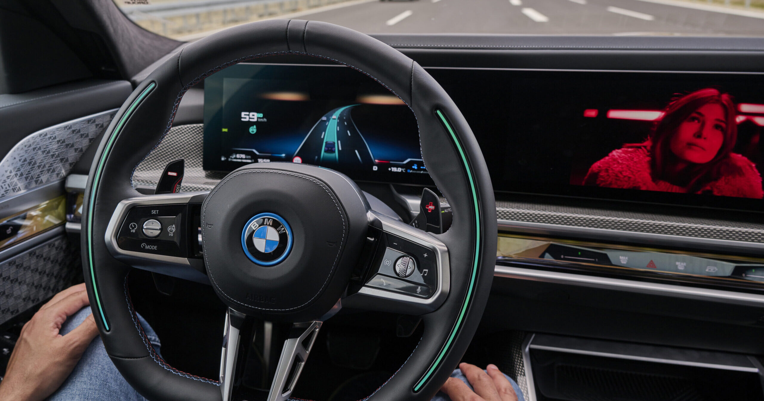 BMW、上海で自動運転レベル3の走行試験認可を獲得　ホンダを出し抜く？
